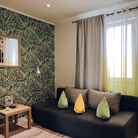 Neuwertiges Apartment Mit Kostenlose Privatparkplatz Auch Fuer Transporter Geeignet R1 فريبرغ ام نيكار المظهر الخارجي الصورة